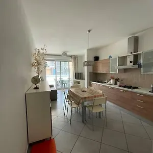  Appartamento Pinarella